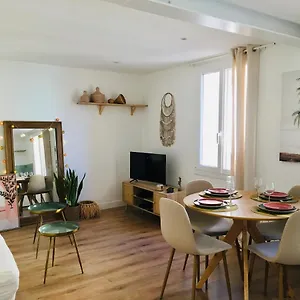 Chez Louise Et Lucette Sanary-sur-Mer