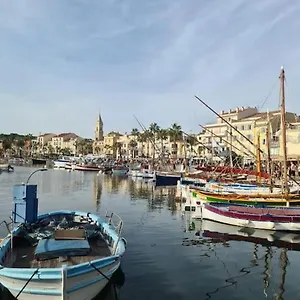 Emplacement Ideal, Vue Mer, Parking Offert Sanary-sur-Mer